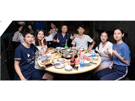双方配合